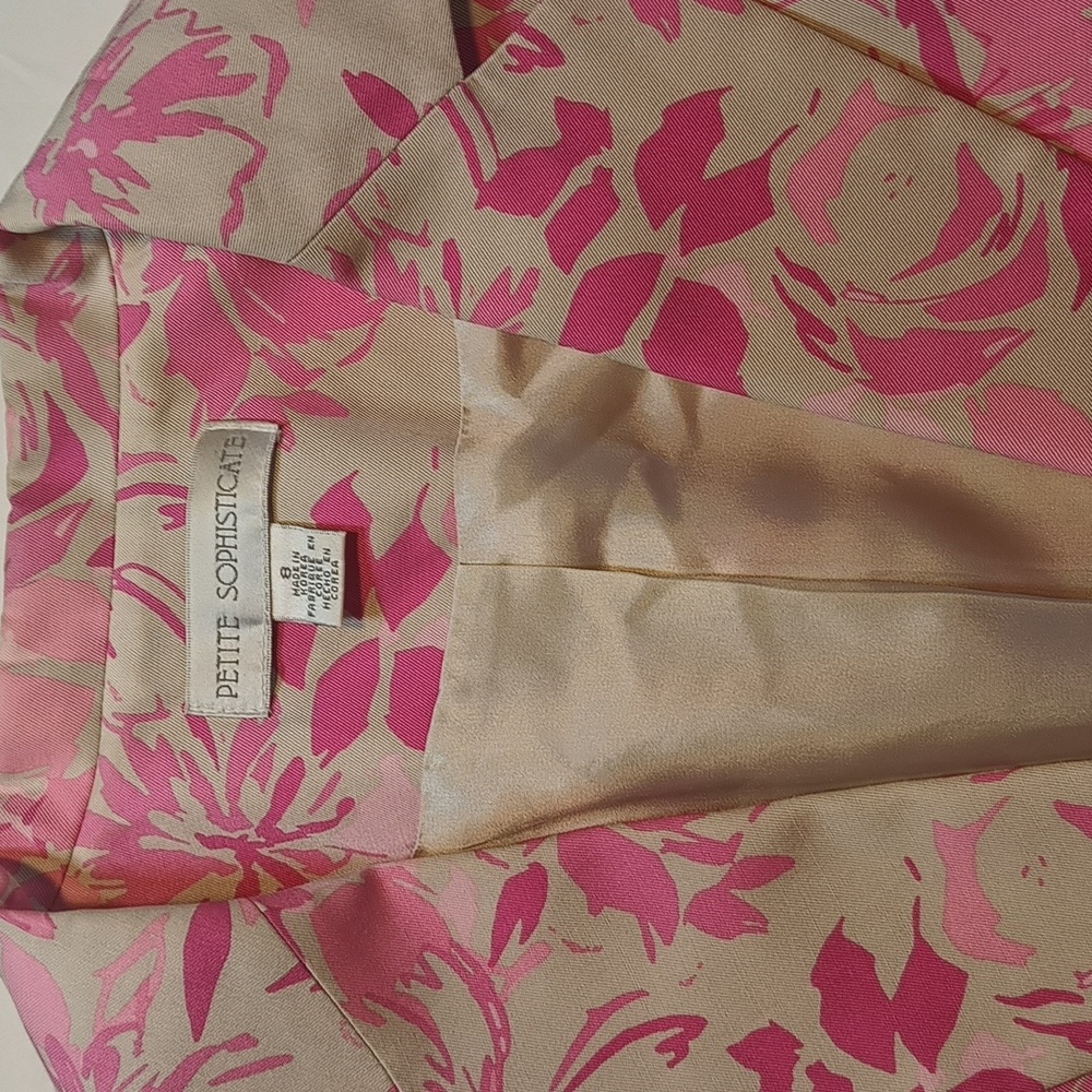 Petite Sophisticate 53% Silk Floral Professional Blazer, 8